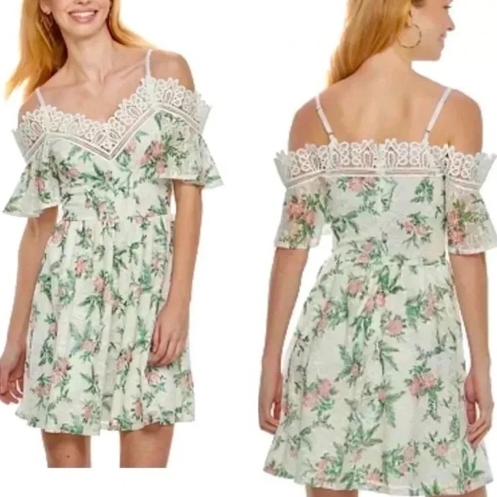 Disney Princess Off -Shoulder Dress Small Floral Lace Overlay‎ Green White Pink